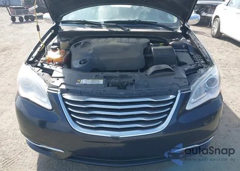 2011 Chrysler 200 Limited z USA, uszkodzony, nr VIN 1C3BC2FG6BN547039